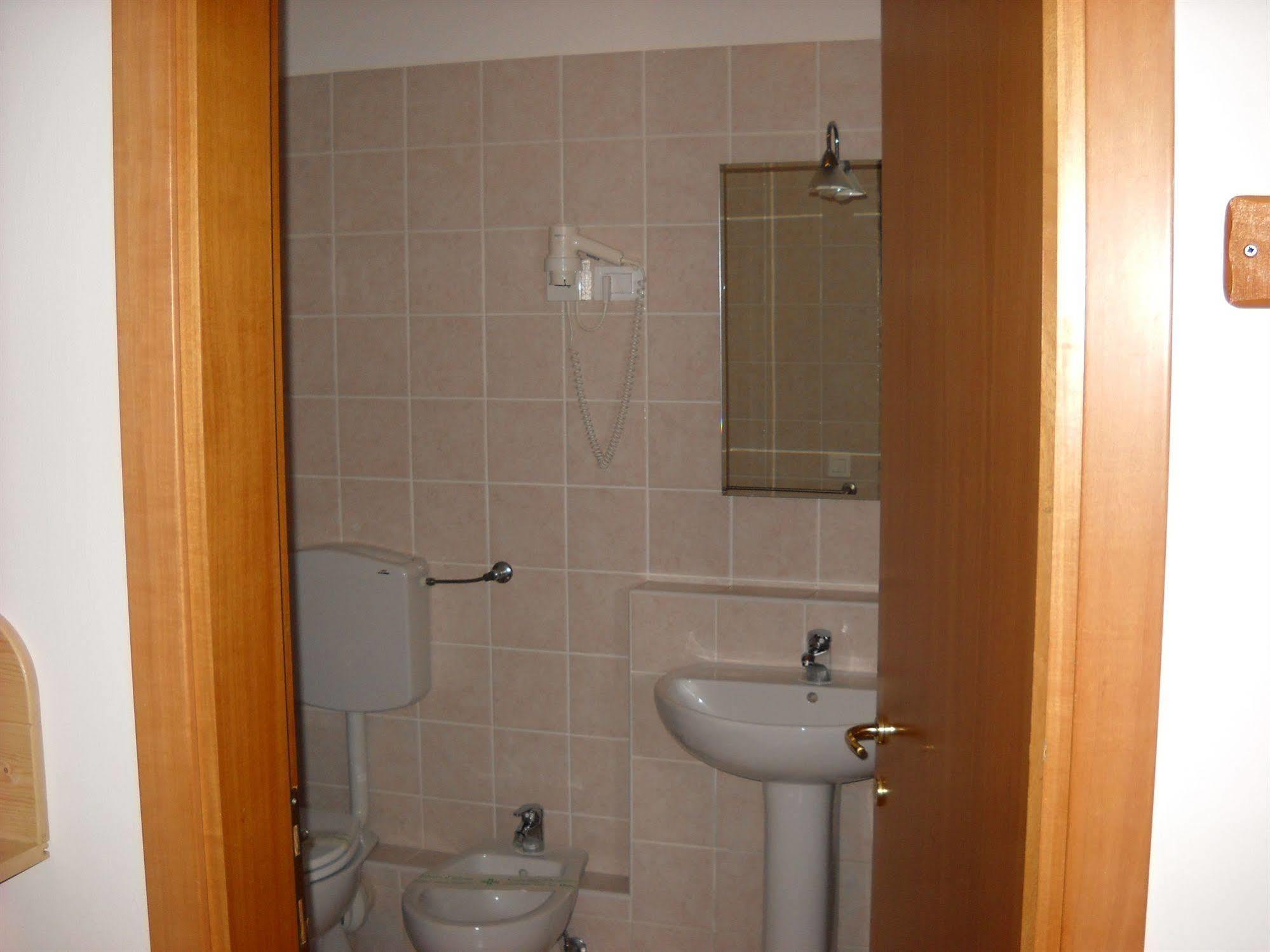 B&B Hope Bologna Eksteriør bilde
